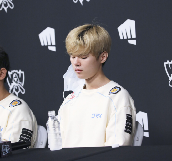 DOTA2 TI14 中国战队遭遇连败 XG 陷入败者组